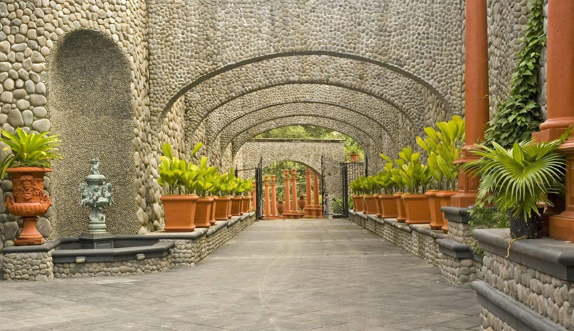 Zephyr Palace Luxury Hotel Jacó Extérieur photo